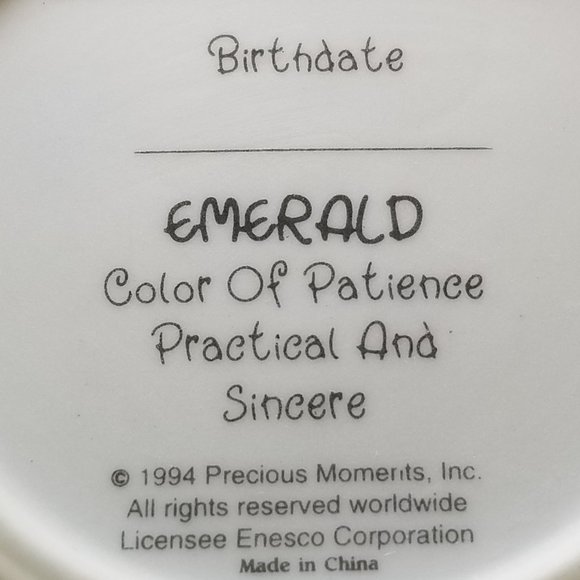 May Birthstone Mini Plate w/ Reticulated Hearts & Faux Emerald Gemstone - Picture 3 of 5